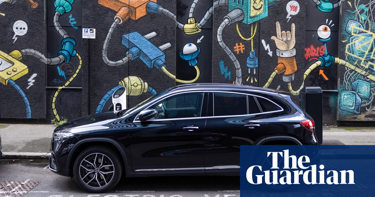 UK electric car drivers should be charged per mile, say campaigners UK electric car drivers should be charged per mile, say campaigners