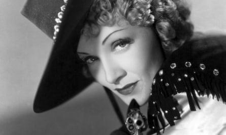 Marlene Dietrich’s pencil-thin look in 1944.
