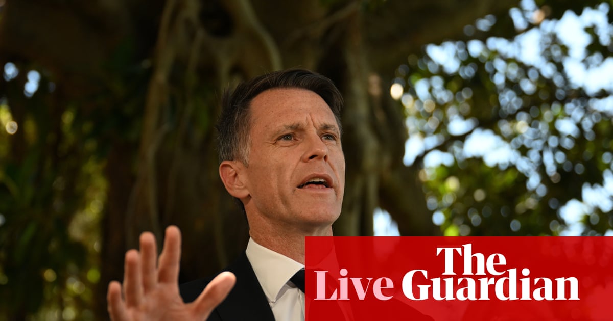 Australia news live: Minns ‘confident’ NSW protest laws will withstand constitutional challenge; Albanese criticises politicisation of Bondi terror attack