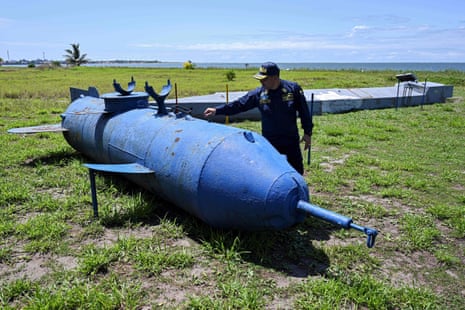 Mattos Dager shows a “parasite” type homemade narco-submarine, which attaches to the hull of large ships
