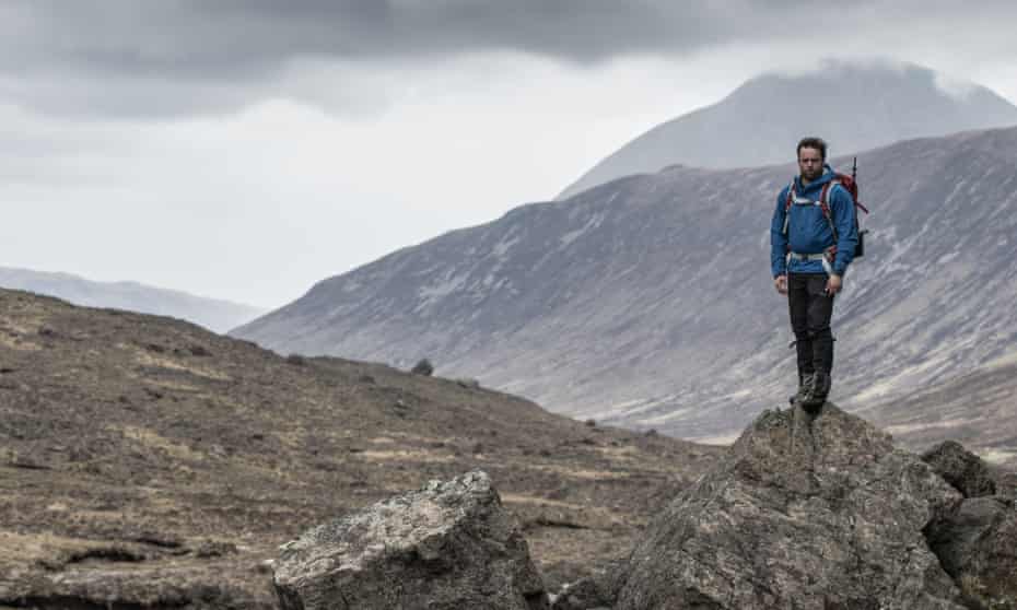 ‘I was sliding towards the drop and couldn’t stop’ – the writer who fell from a mountain | Culture 3 ‘You don’t want an emergency in a place like this’ … writer Simon Ingram in Harta Corrie on Skye.