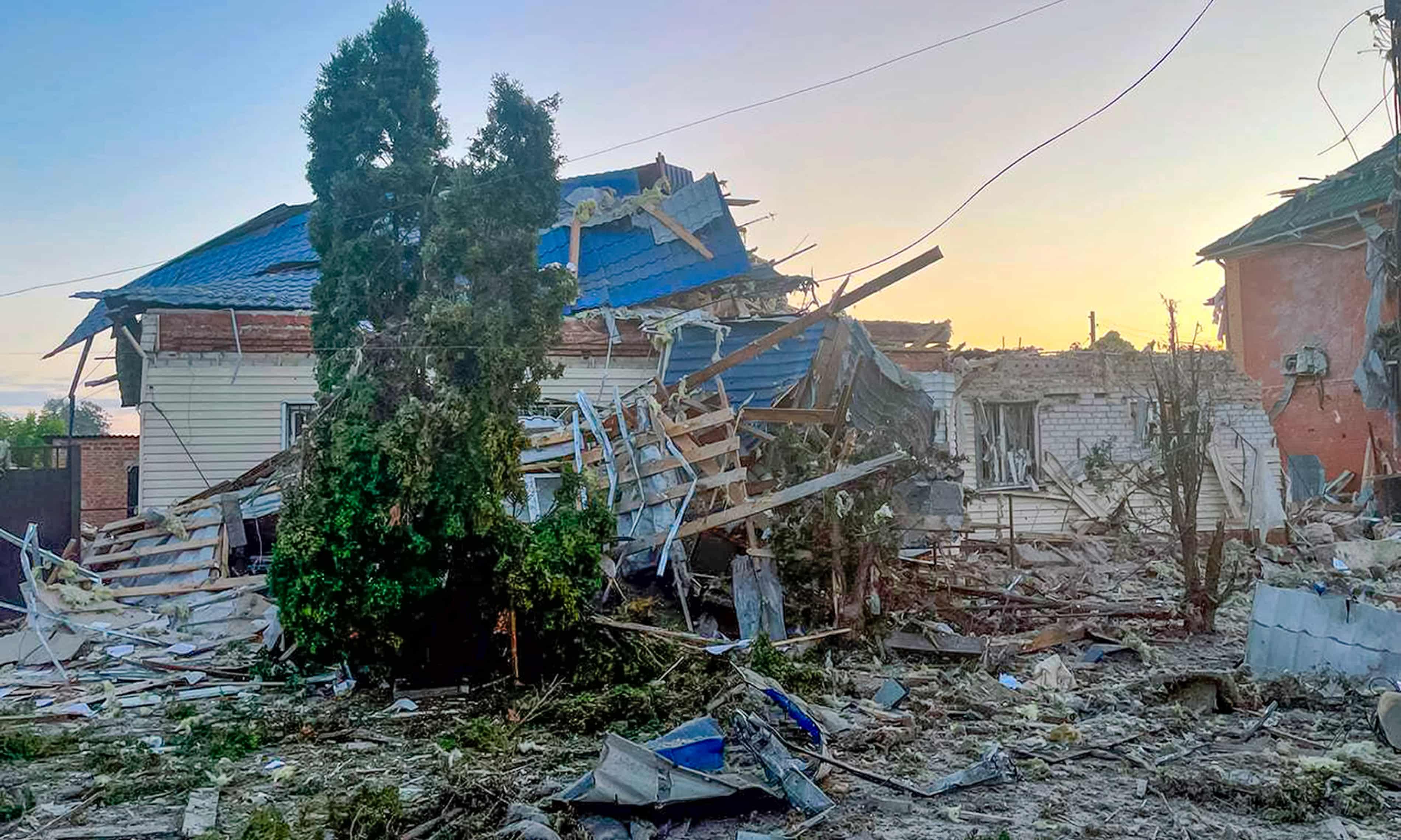 Ukraine justifies attack on Kursk in first acknowledgment of Russian incursion (theguardian.com)