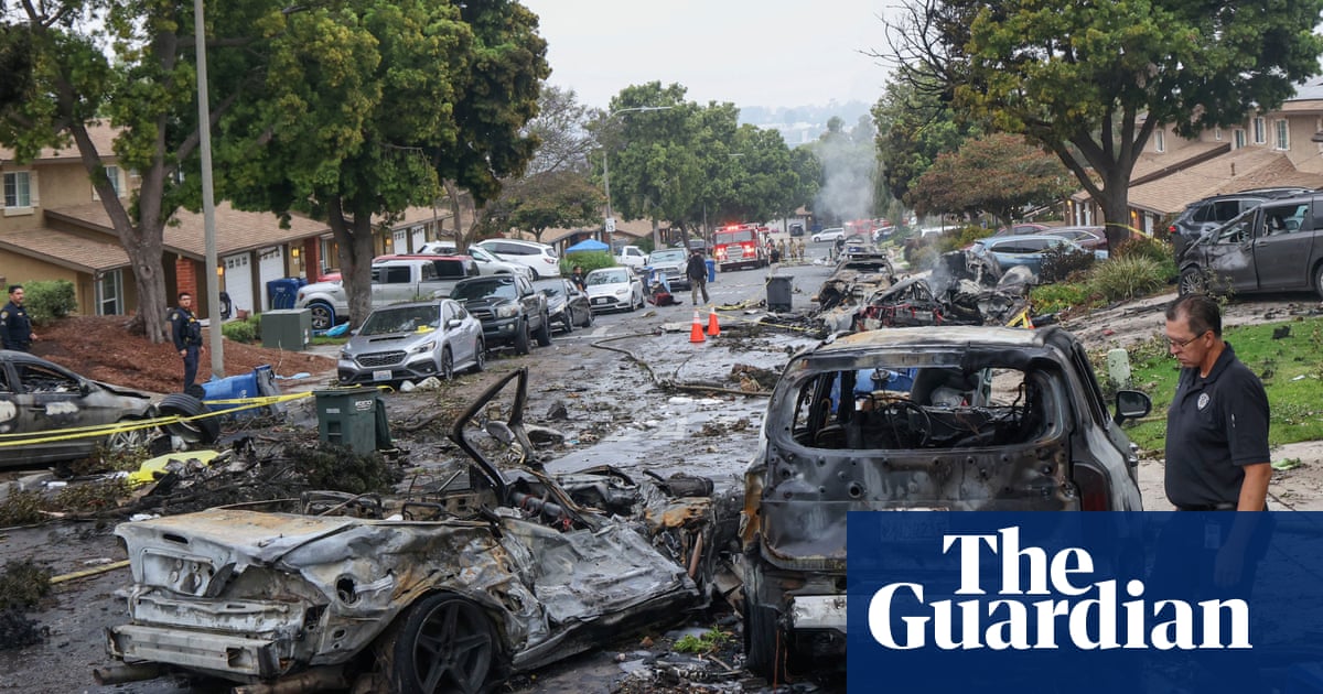 Several people dead after small plane crash in San Diego neighborhood