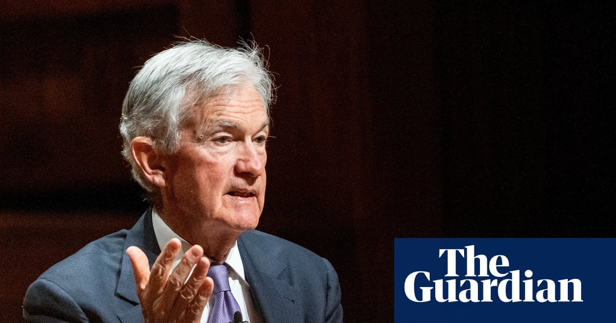 Jerome Powell contemplates the exciting new Fed mandate: full employment, stable prices, and not annoying the president.