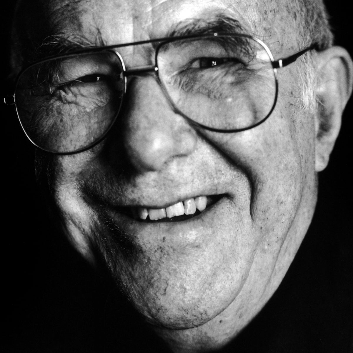 Clive James The Poems I Remember Are The Milestones Marking The Journey Of My Life Books The Guardian Clive James The Poems I Remember Are The Milestones Marking The Journey Of My Life Books The Guardian