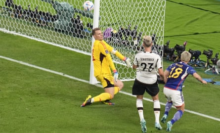 Takuma Asano marque le vainqueur du Japon lors du match d'ouverture de l'Allemagne
