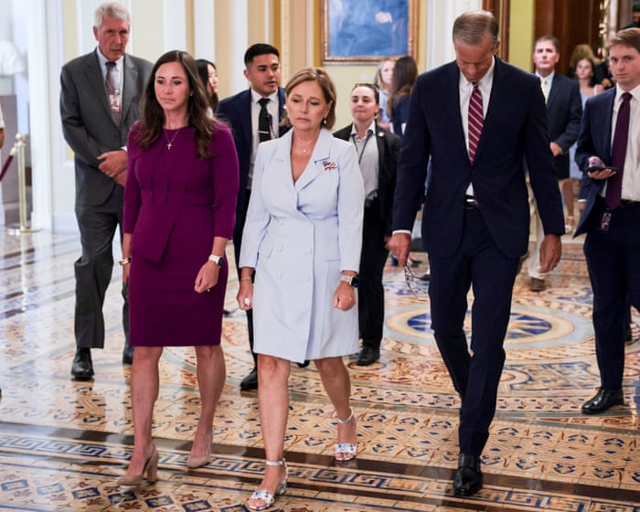 Darline Graham, sister of Lindsey Graham, sworn in to end late Republican senator’s term