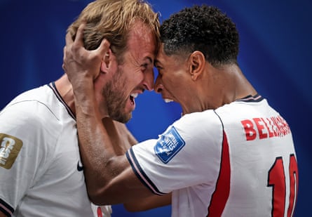 Harry Kane and Jude Bellingham of England celebrate against DR Congo at Atlanta Stadium.