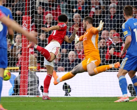 Morgan Gibbs-White puts Forest ahead with a deft header from Omari Hutchinson’s cross