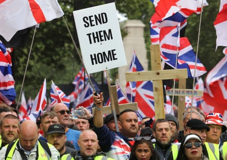 JD Vance urges UK anti-immigration activists to ‘keep on going’; frames supports in economic terms, citing mass immigration impacts.