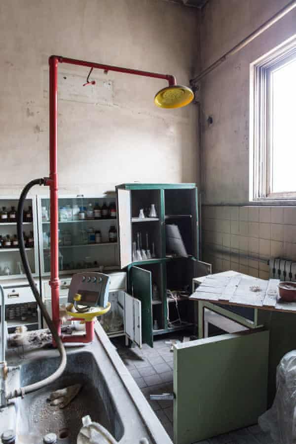 crouching trekker hidden buildings china s urban explorers cities the guardian