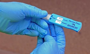 A random drug test device