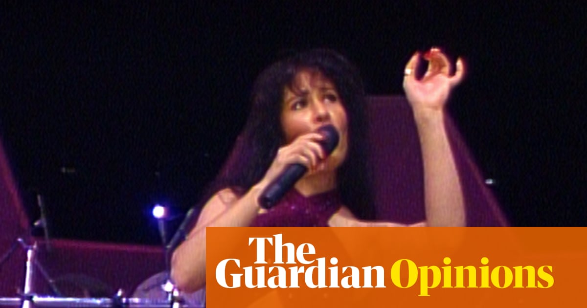 Netflix's Selena doc sensitively focuses on her incredible life over her tragic death