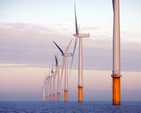 UK’s growing green economy worth more than £100bn a year, research finds