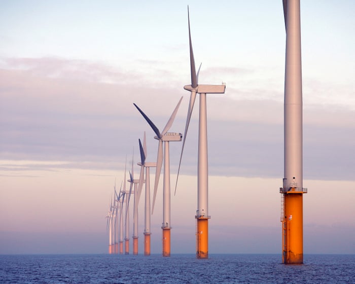 UK’s growing green economy worth more than £100bn a year, research finds