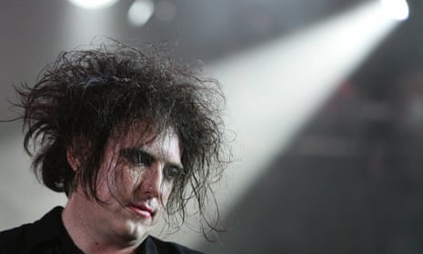 Robert Smith: from Cure to curating.