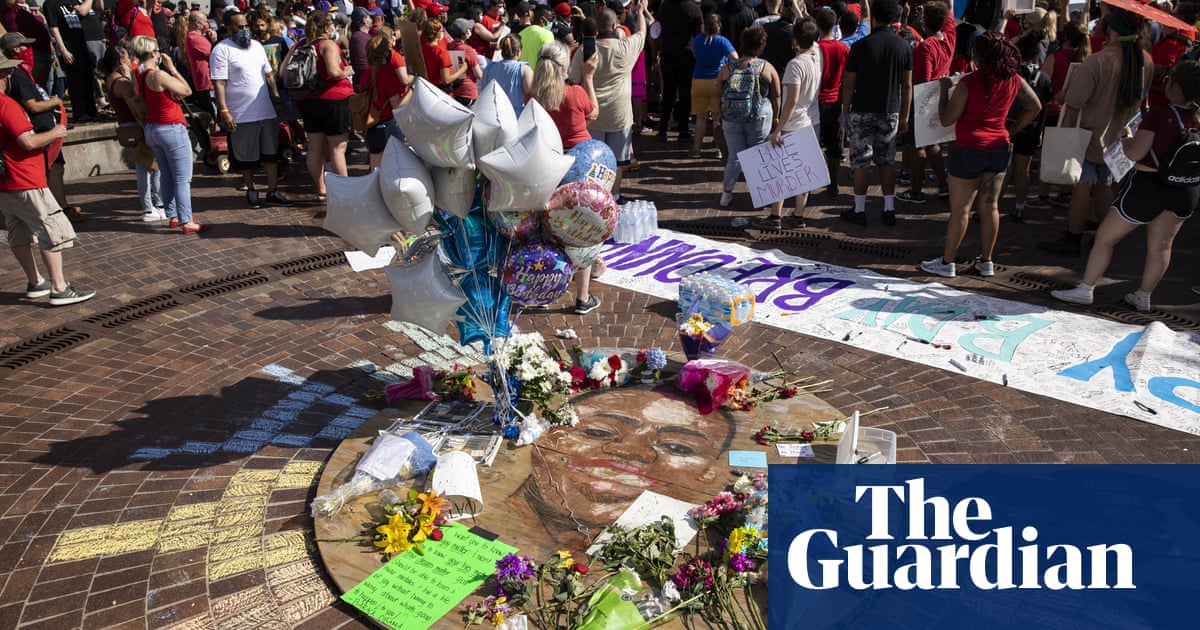 'She should be with us': Louisville protesters remember Breonna Taylor - The Guardian