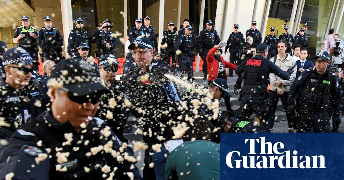 Climate protesters win groundbreaking class action against Victoria police over use of pepper spray