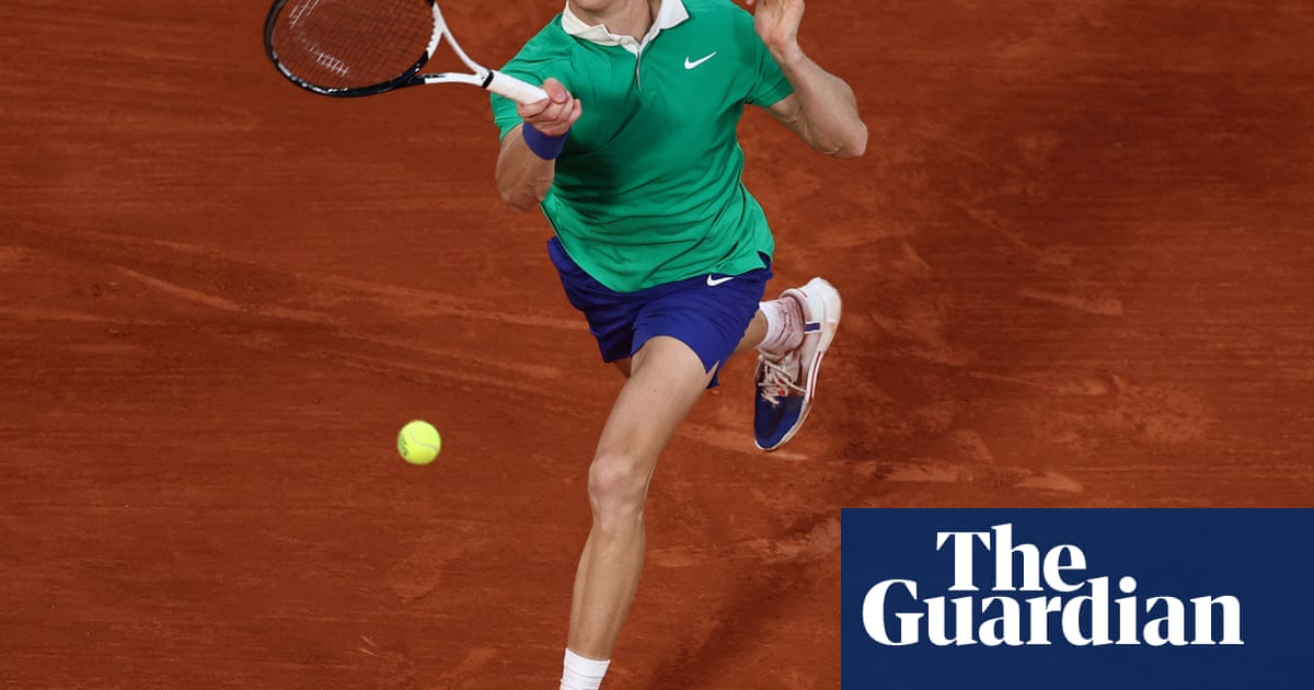 Jannik Sinner sees off defiant Djokovic to set up dream final against Alcaraz