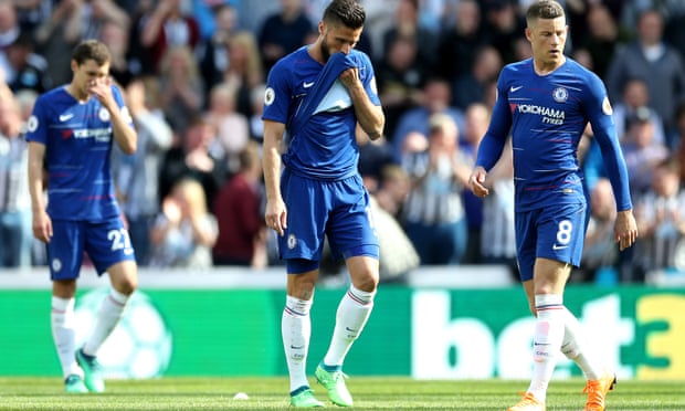 Olivier Giroud of Chelsea looks dejected as Newcastle beat his side 3-0.