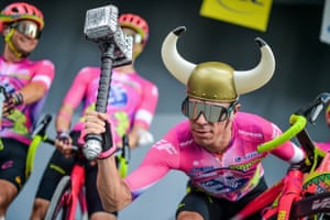 Stage 3 Vejle to Sonderborg Colombia’s Rigoberto Uran jokes on the podium as his Education First EasyPost teammates line up prior to the start of the stage