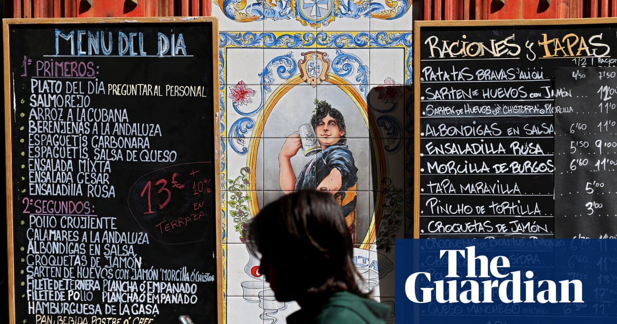 âItâs part of our historyâ: can the menĂș del dĂa survive Spainâs changing eating habits?