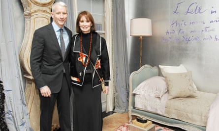 Anderson Cooper and Gloria Vanderbilt in New York City, on 16 April 2009.