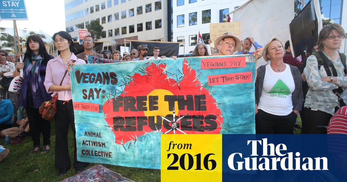 Thousands rally Australiawide against offshore detention of asylum seekers Australian Thousands rally Australiawide against offshore detention of asylum seekers Australian