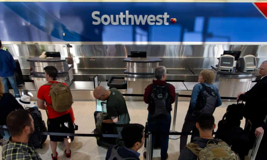 Check-in after massive delays at South-West<br>04 Nov 2015, San Diego, California, USA --- Due to a standoff with a man firing a rifle in Bankers Hill all incoming flights to the airport got canceled, since the incident took place close to the flight path, in November 2015. --- Image by © Frank Duenzl/dpa/Corbis