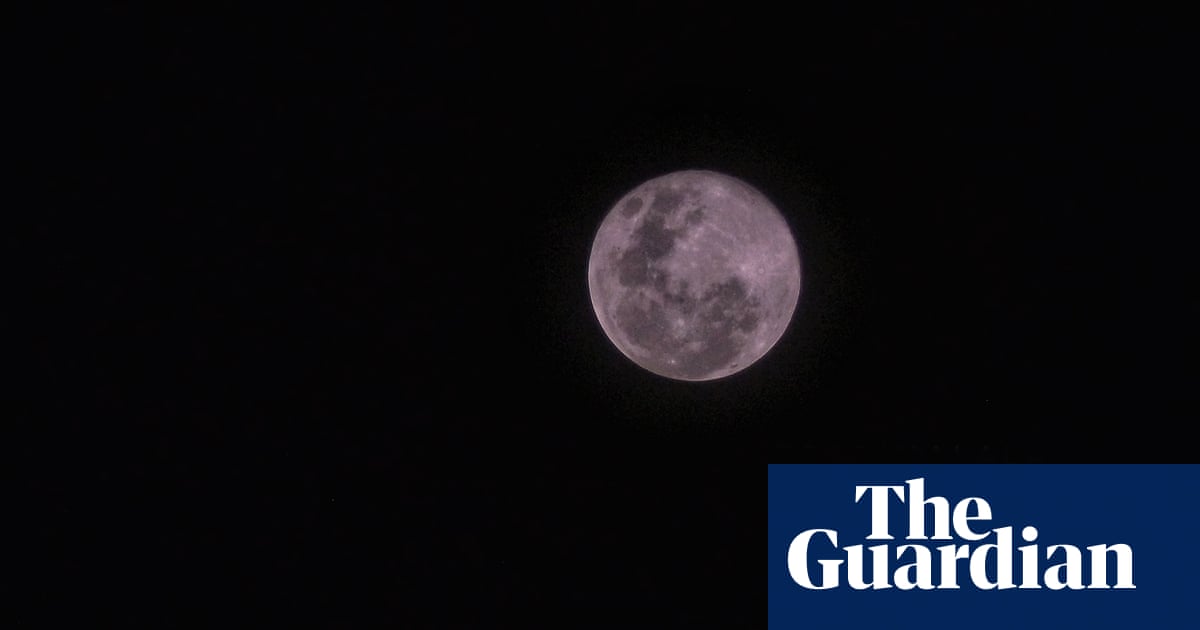 April pink full moon: readers' photos of the supermoon ...