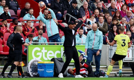 The Burnley manager, Vincent Kompany, reacts during the Premier League match against Burnley.