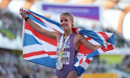 Athing Mu races to gold in women's 800m as Keely Hodgkinson takes