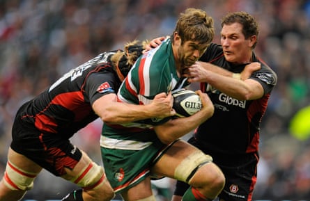 Geoff Parling in his playing days, battling through two Saracens in Leicester’s 2010 Premiership final win