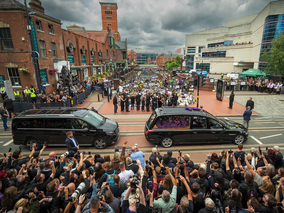 Fans line streets of Birmingham to say farewell to Ozzy Osbourne | Ozzy Osbourne | The Guardian