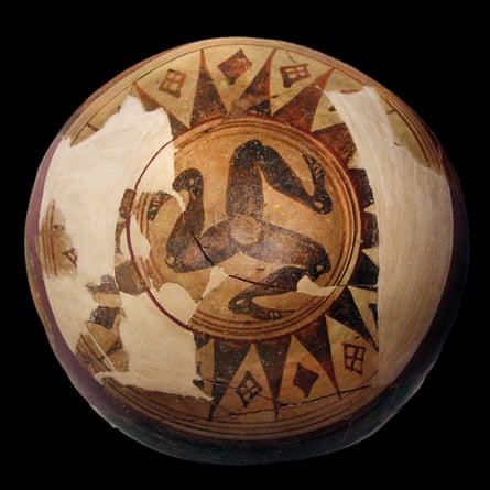 Ceramic dinos with triskelion from Palma di Montechiaro, Sicily, c650–600BC.