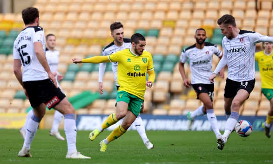 Emi Buendía causes problems for Rotherham’s defence