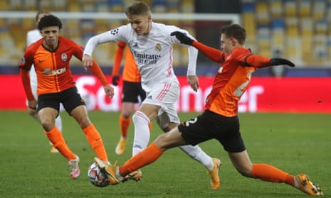 Martin Ødegaard (centre) in action for Real Madrid against Shakhtar Donetsk in the Champions League last month.