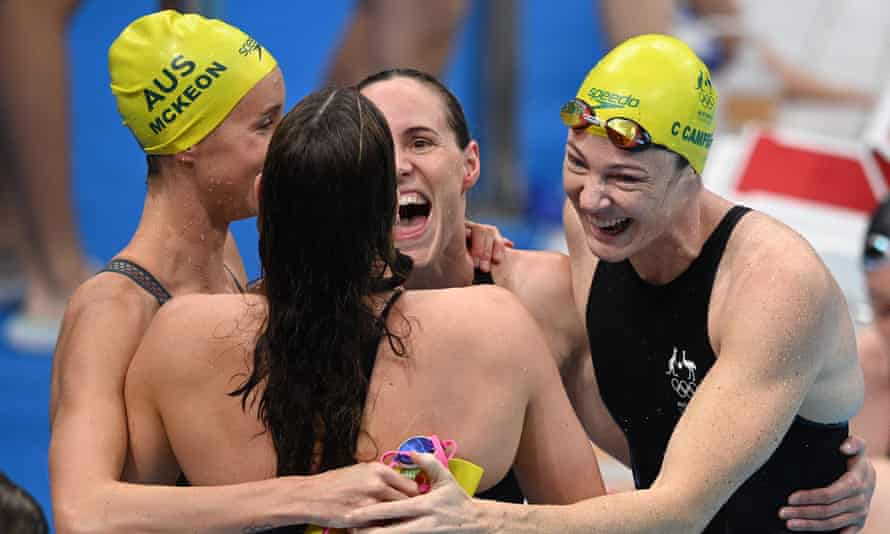 In the 4x100 medley relay event four swimmers