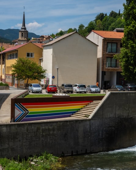 a village in Catalonia hosting refugees.