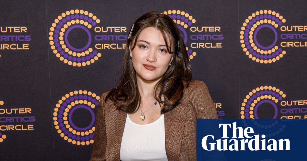 Están enfureciéndome: La estrella de Pitt Isa Briones dice a los fans faltos de respeto que dejen de gritarle durante el espectáculo de Broadway