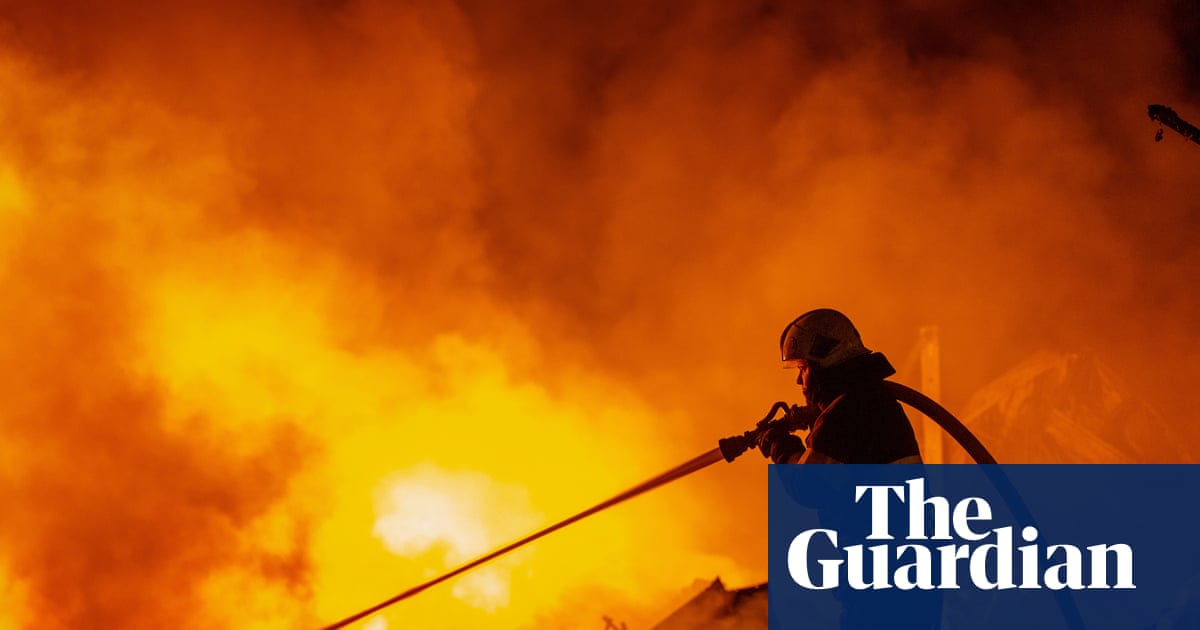 Coverage image for: Russian attack on Kyiv kills at least 17 as Zelenskyy calls for better air defences