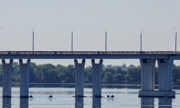 The Antonivskyi bridge in Kherson has come under fire from Ukraine.