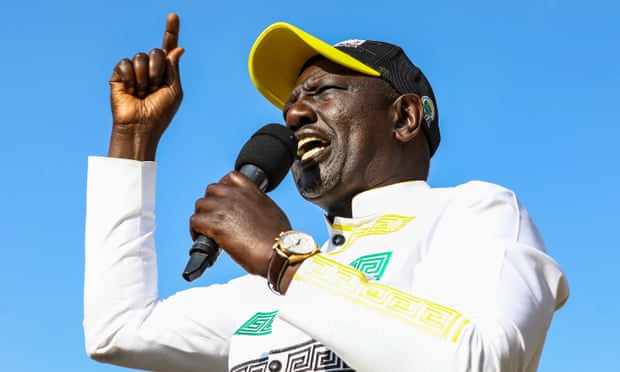 William Ruto addresses a crowd of supporters during a rally at Nyayo stadium in Nairobi on 6 August 2022.
