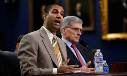 Former FCC Commissioner Pai and Chairman Wheeler testify at House Appropriations Subcommittee hearing on the FCC’s 2016 budget.