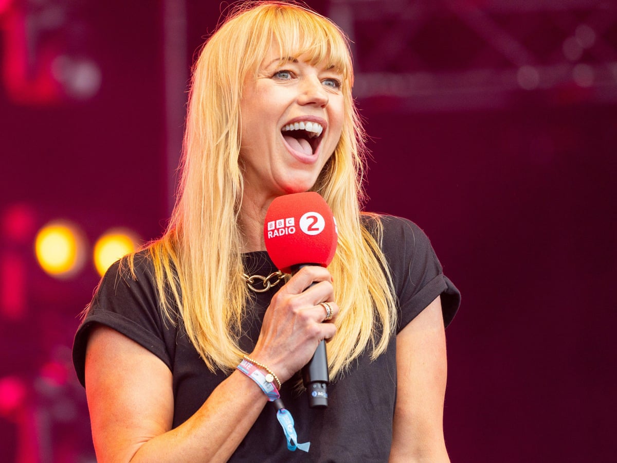 Sara Cox to replace Scott Mills on BBC Radio 2 breakfast show | Sara Cox | The Guardian