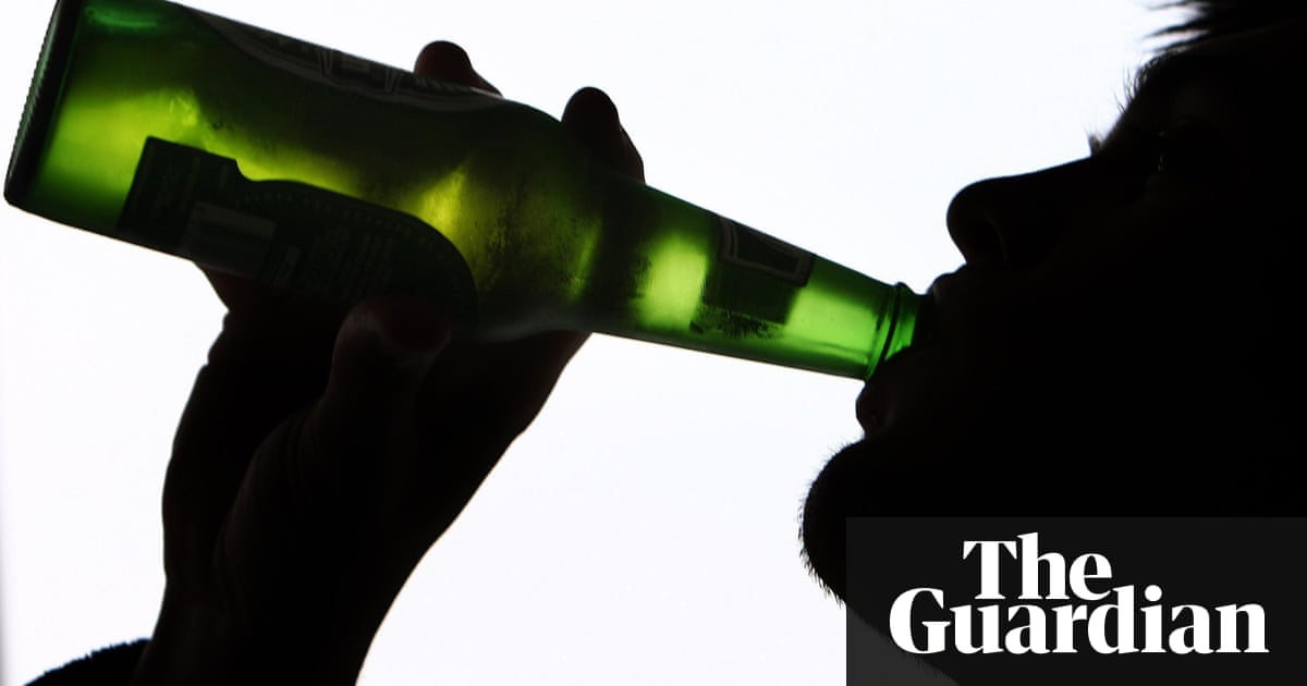 7 Sneaky Signs You Drink Too Much 7 Sneaky Signs You Drink Too Much