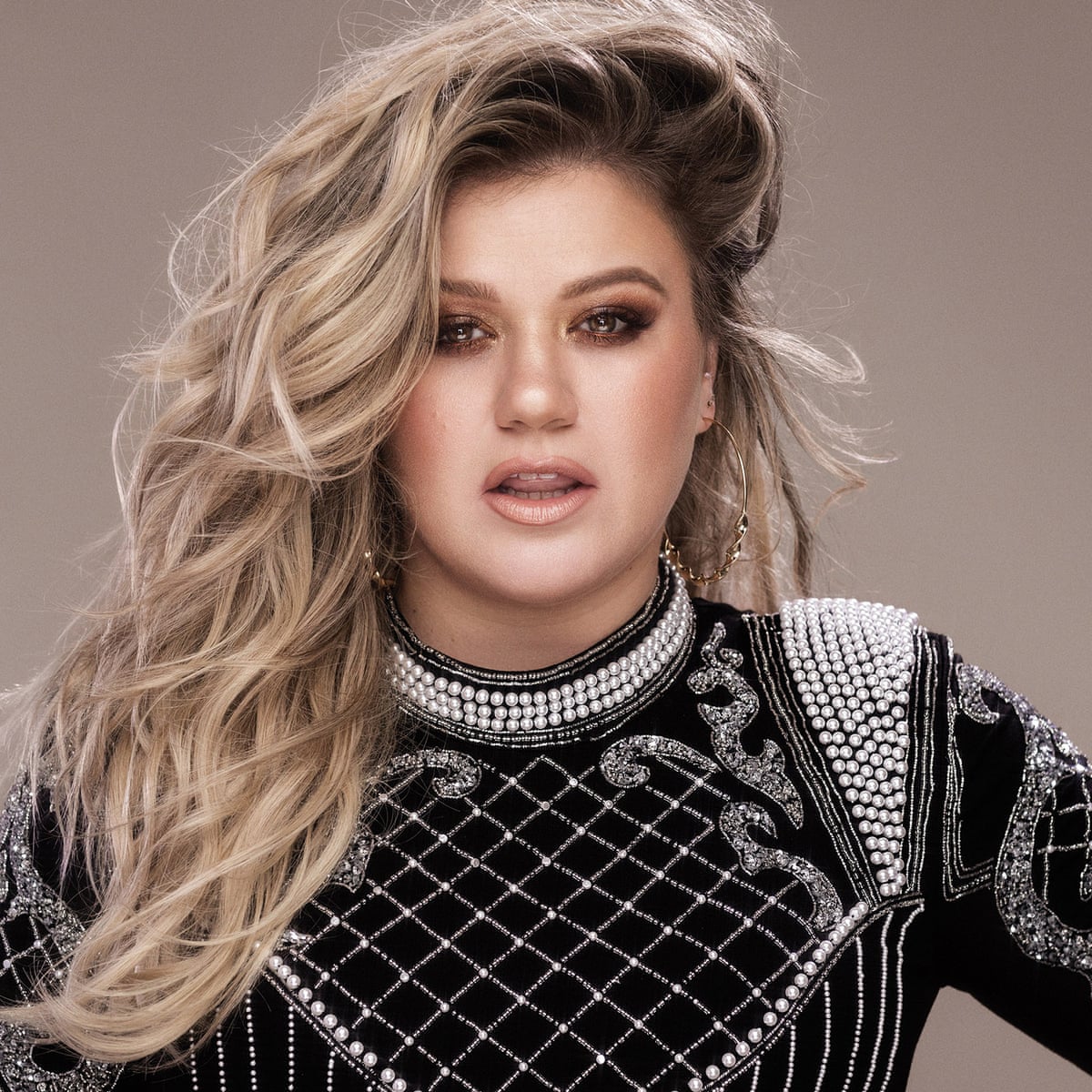 kelly clarkson meaning of life review