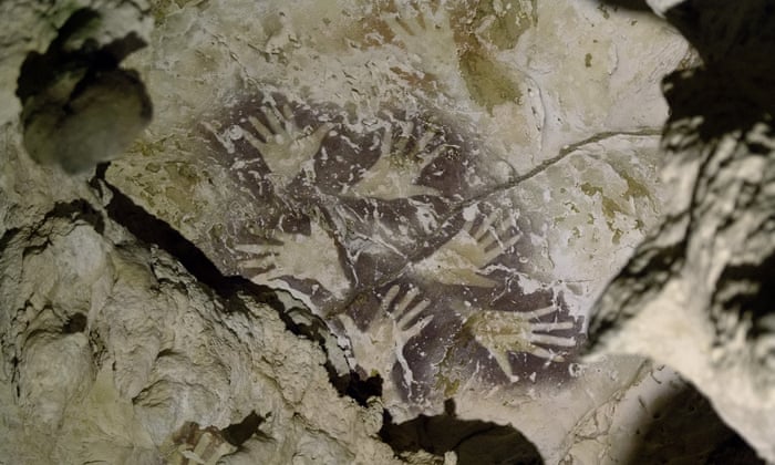 World S Oldest Figurative Painting Discovered In Borneo Cave