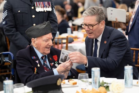 Keir Starmer visit to Normandy, France - 06 June 2024 Keir Starmer, leader of the Labour Party, meets veterans at the British Normandy memorial, on the 80th anniversary of D-Day. Picture date: Thursday June 6, 2024.