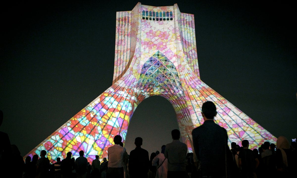 Арка фридом. Башня Азади. Azadi Tower illustration. Light installation Europe.